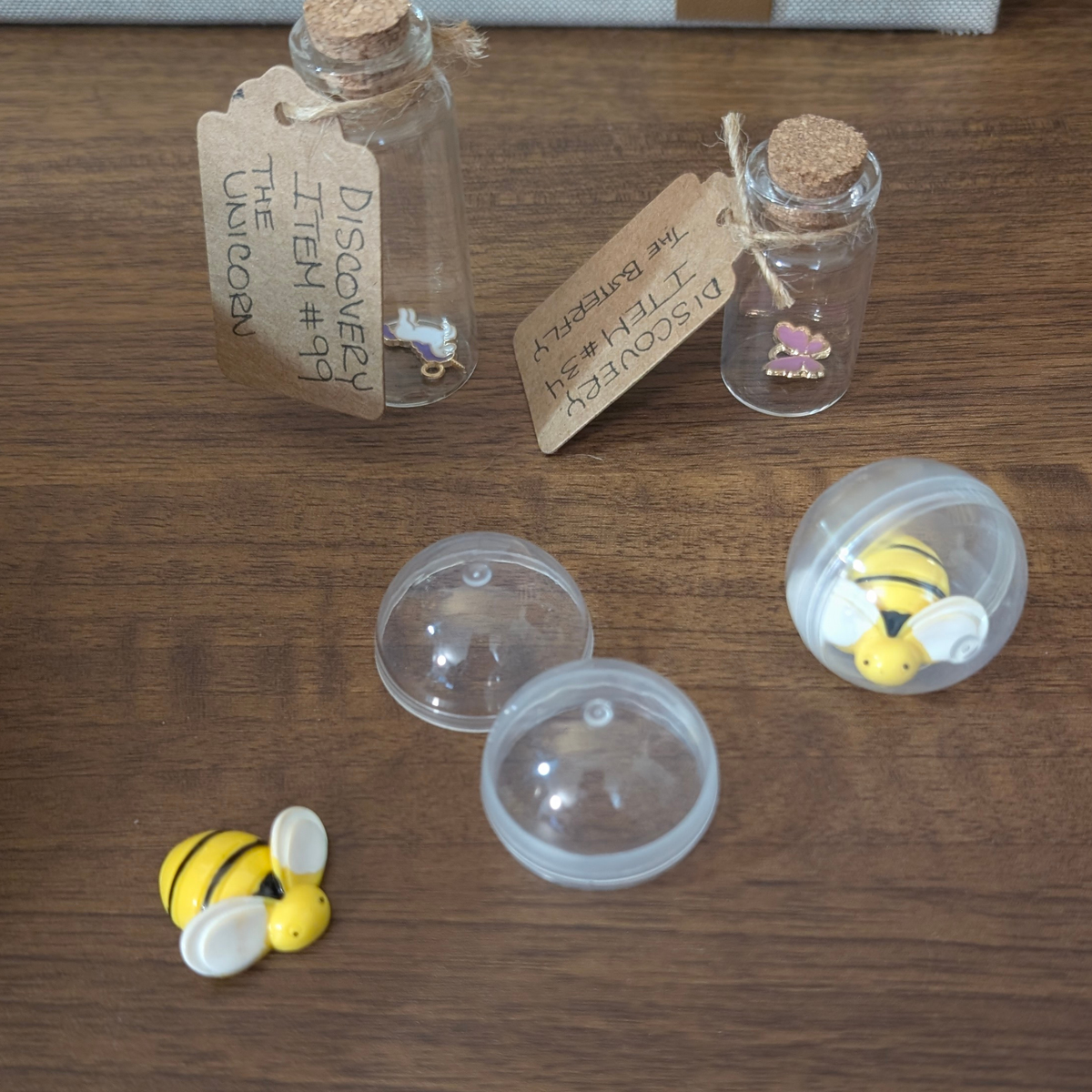 Treasure Capsules • 30 Pulls